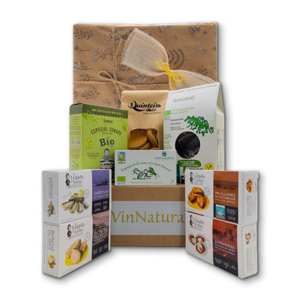 Caja gourmet Sabor a Mar con conservas artesanales, algas gallegas, dulces y presentación premium para regalar