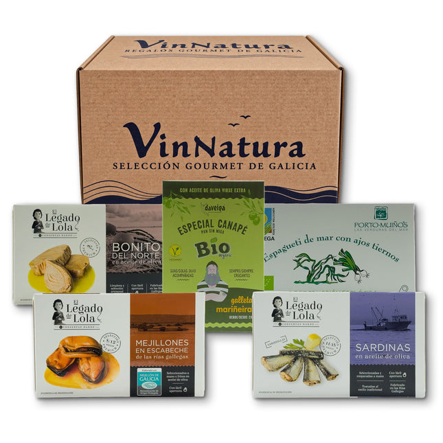 Pack gourmet Marea de VinNatura con conservas artesanales y productos de Galicia
