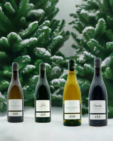 Pack de vinos orgánicos de josé Antonio García del Bierzo sobre la nieve