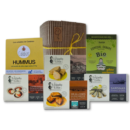 Pack gourmet Albura de VinNatura con conservas artesanales y productos de Galicia