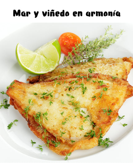Un filete de pescado a la plancha con limón y ramas de tomillo, con un texto mar y viñedo en armonía