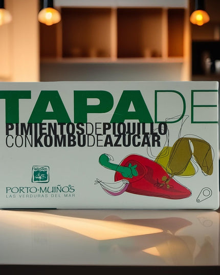 Lata de pimientos del piquillo con alga kombu sobre una mesa en una cocina